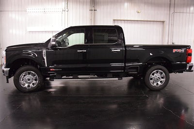 2027 Ford F-350SD Lariat 6-3/4' Box