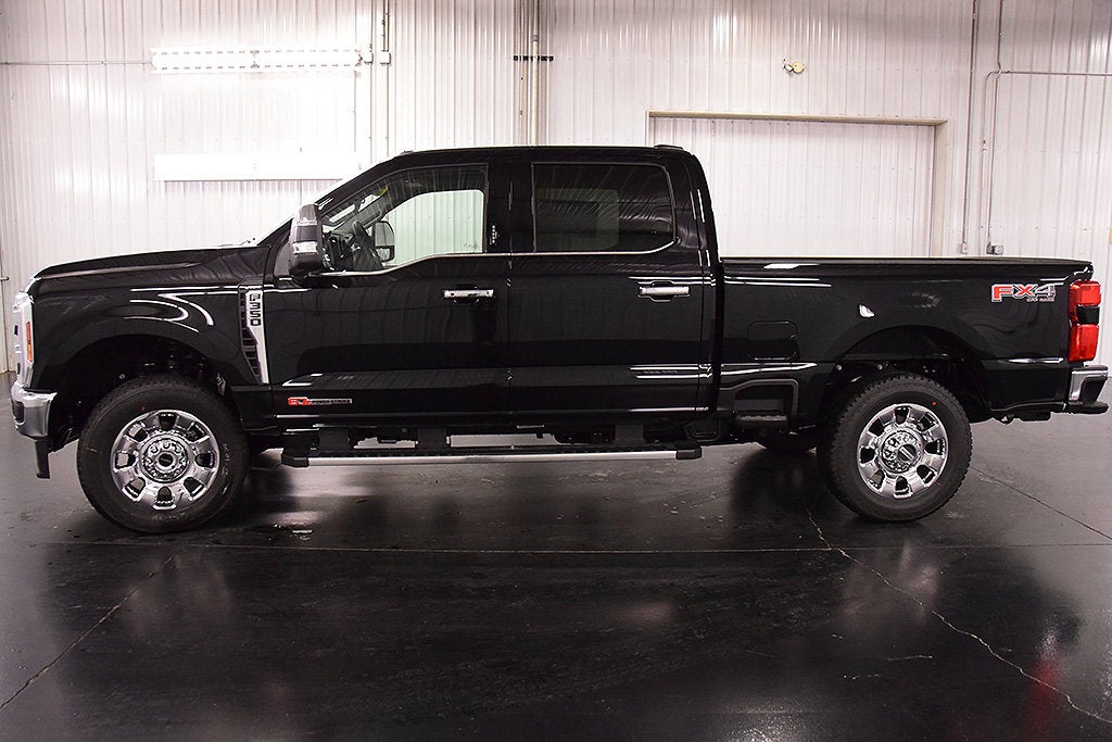 2027 Ford F-350SD Lariat 6-3/4' Box