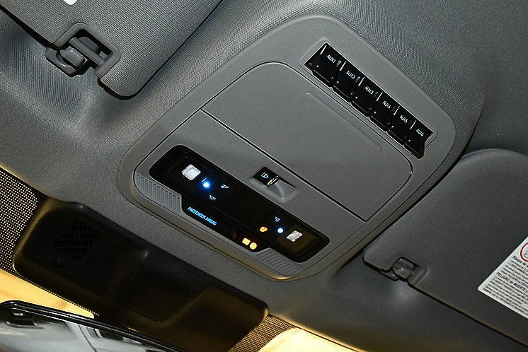 2027 Ford F-350SD XL 6-3/4' Box