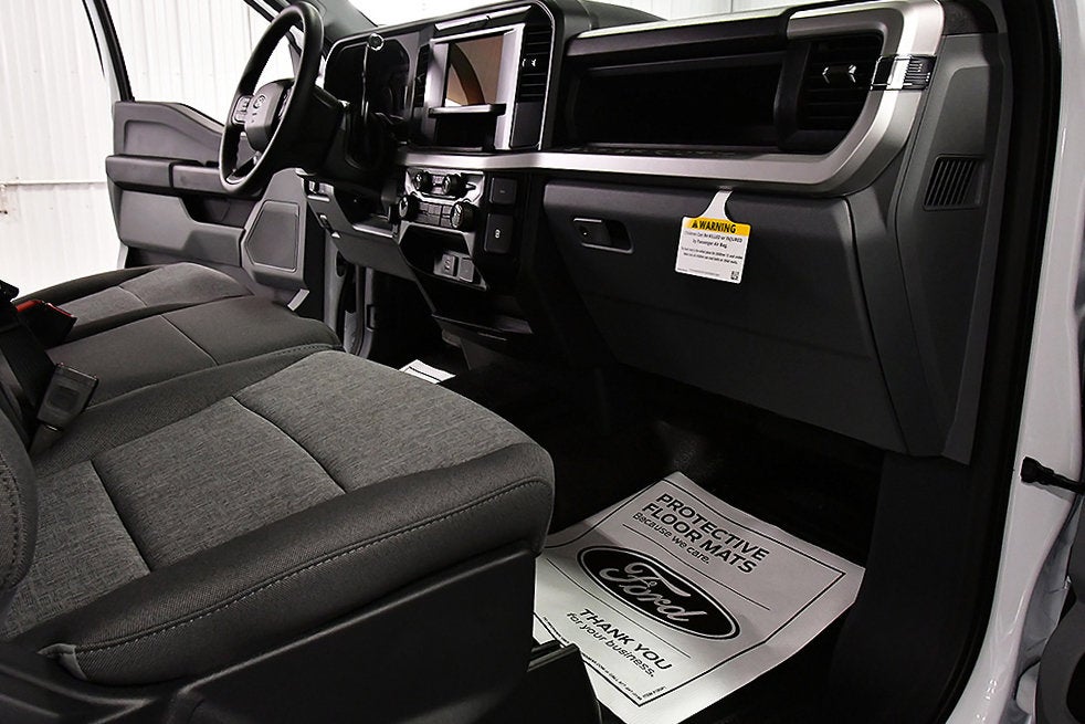 2027 Ford F-350SD XL 6-3/4' Box