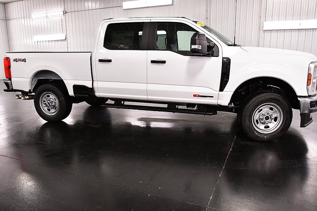 2027 Ford F-350SD XL 6-3/4' Box