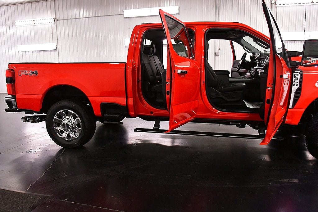 2026 Ford F-350SD Lariat 6-3/4' Box