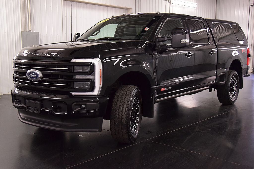 2025 Ford F-350SD Platinum 6-3/4' Box