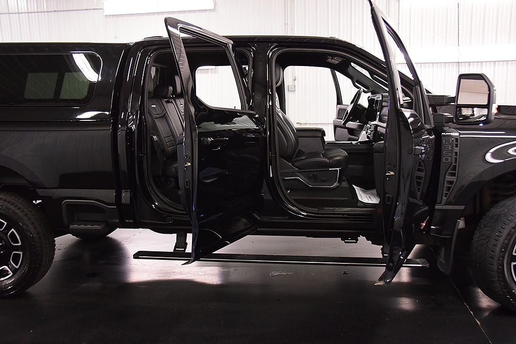 2025 Ford F-350SD Platinum 6-3/4' Box