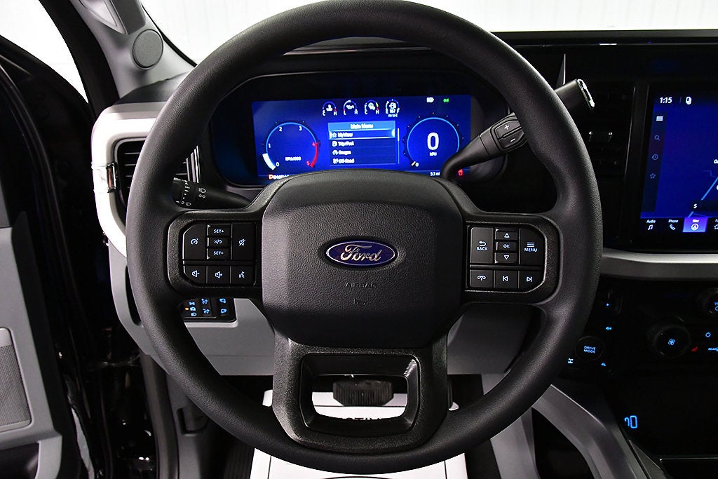 2027 Ford F-350SD XLT 6-3/4' Box