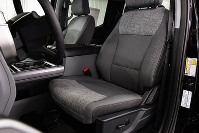 2027 Ford F-350SD XLT 6-3/4' Box