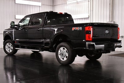 2027 Ford F-350SD XLT 6-3/4' Box
