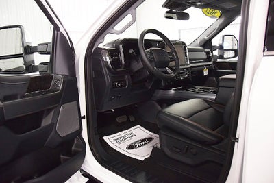 2027 Ford F-350SD Lariat 6-3/4' Box