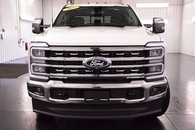 2027 Ford F-350SD Lariat 6-3/4' Box