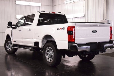 2027 Ford F-350SD Lariat 6-3/4' Box