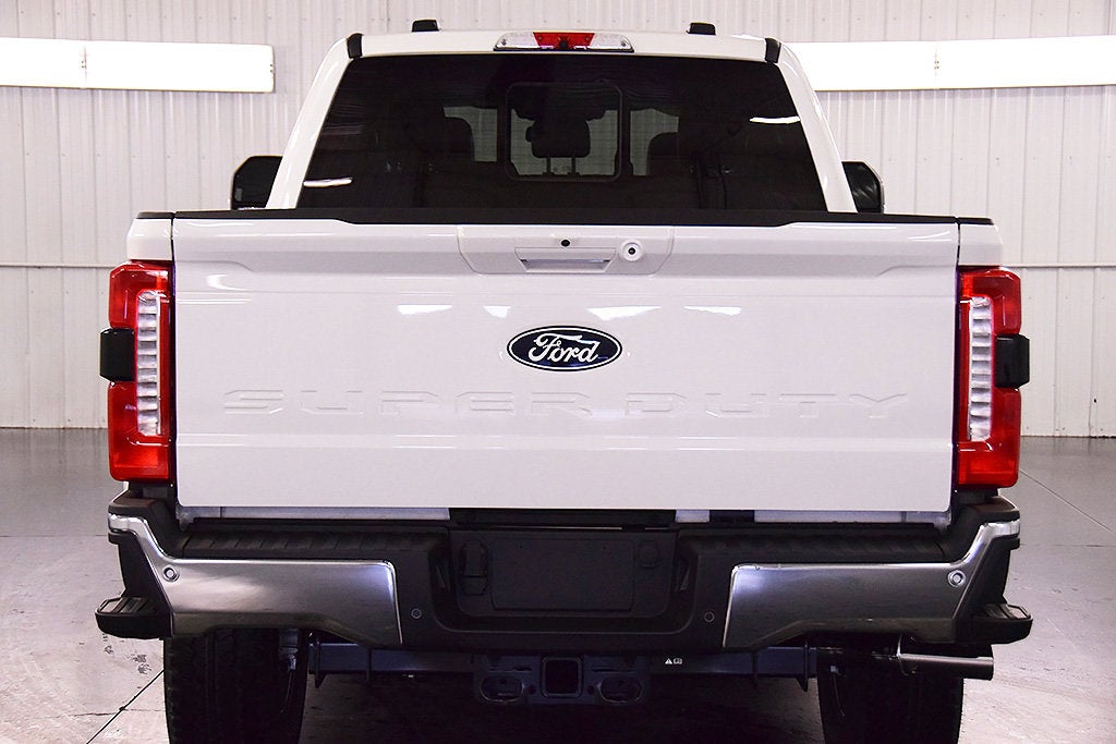 2027 Ford F-350SD Lariat 6-3/4' Box