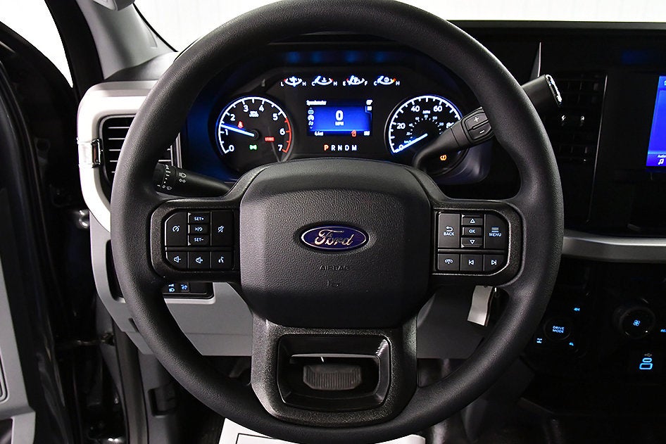 2027 Ford F-350SD XL 6-3/4' Box