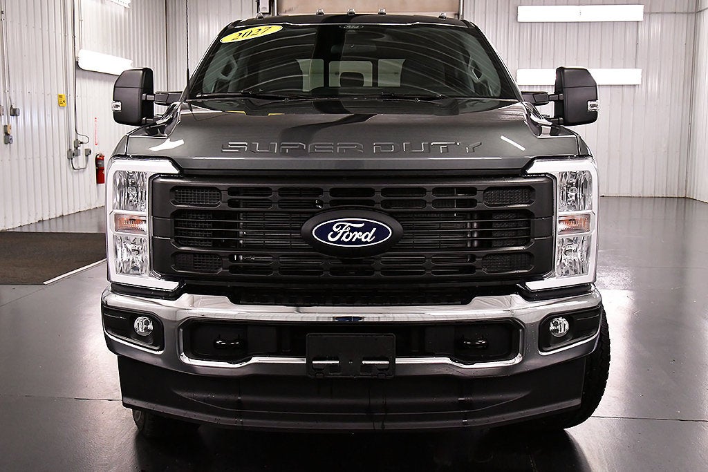 2027 Ford F-350SD XL 6-3/4' Box