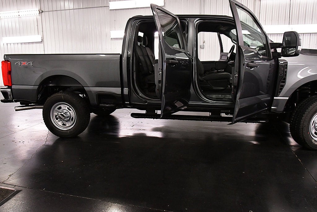 2027 Ford F-350SD XL 6-3/4' Box