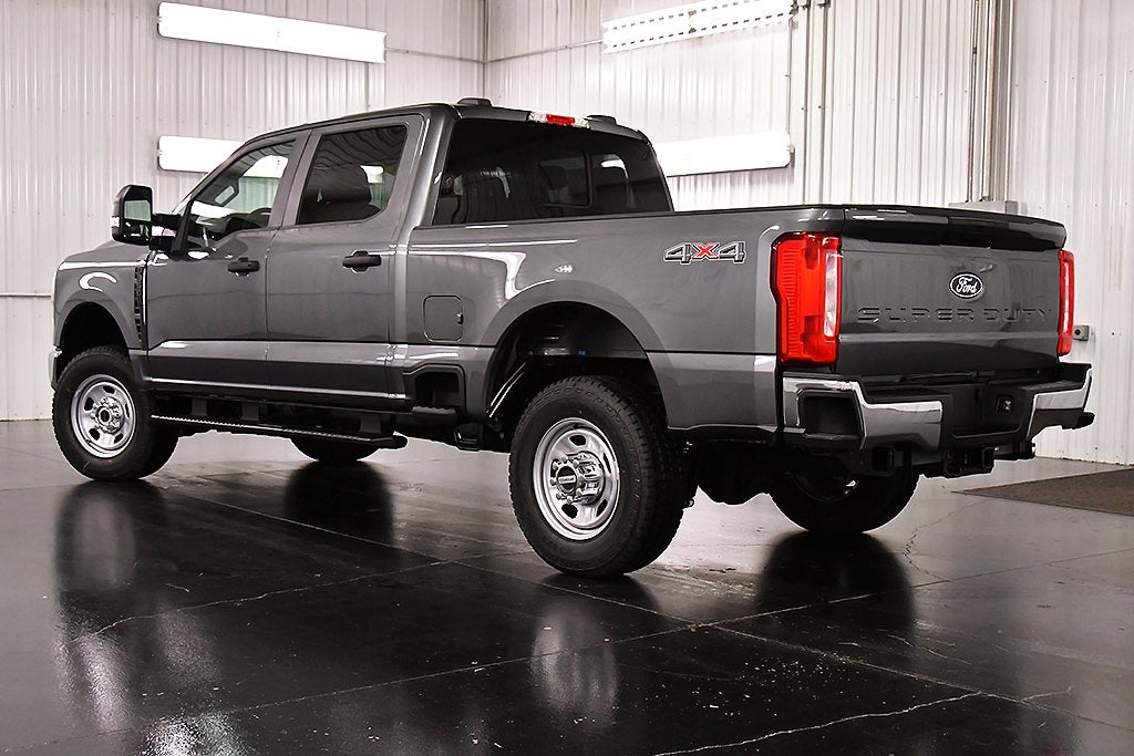 2027 Ford F-350SD XL 6-3/4' Box