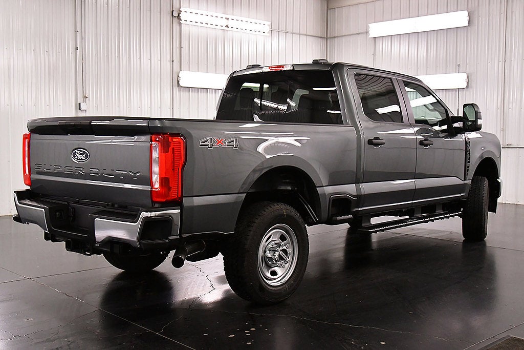 2027 Ford F-350SD XL 6-3/4' Box