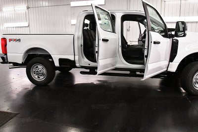 2027 Ford F-350SD XL 6-3/4' Box