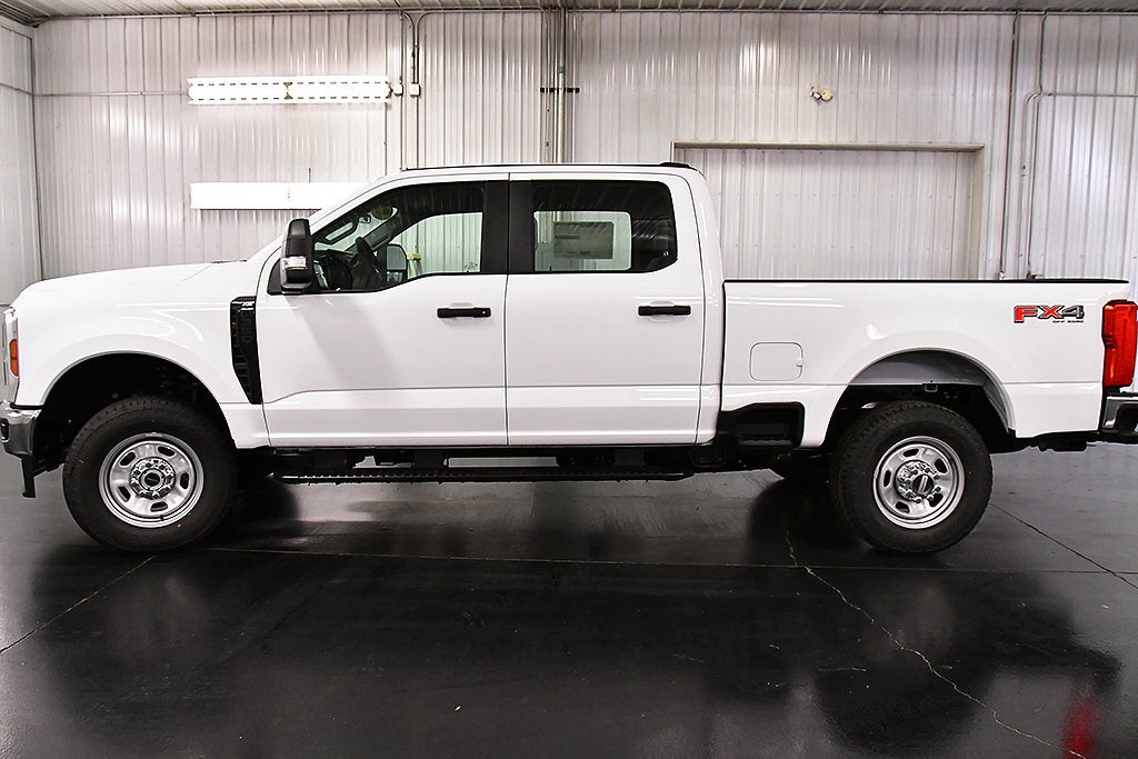 2027 Ford F-350SD XL 6-3/4' Box
