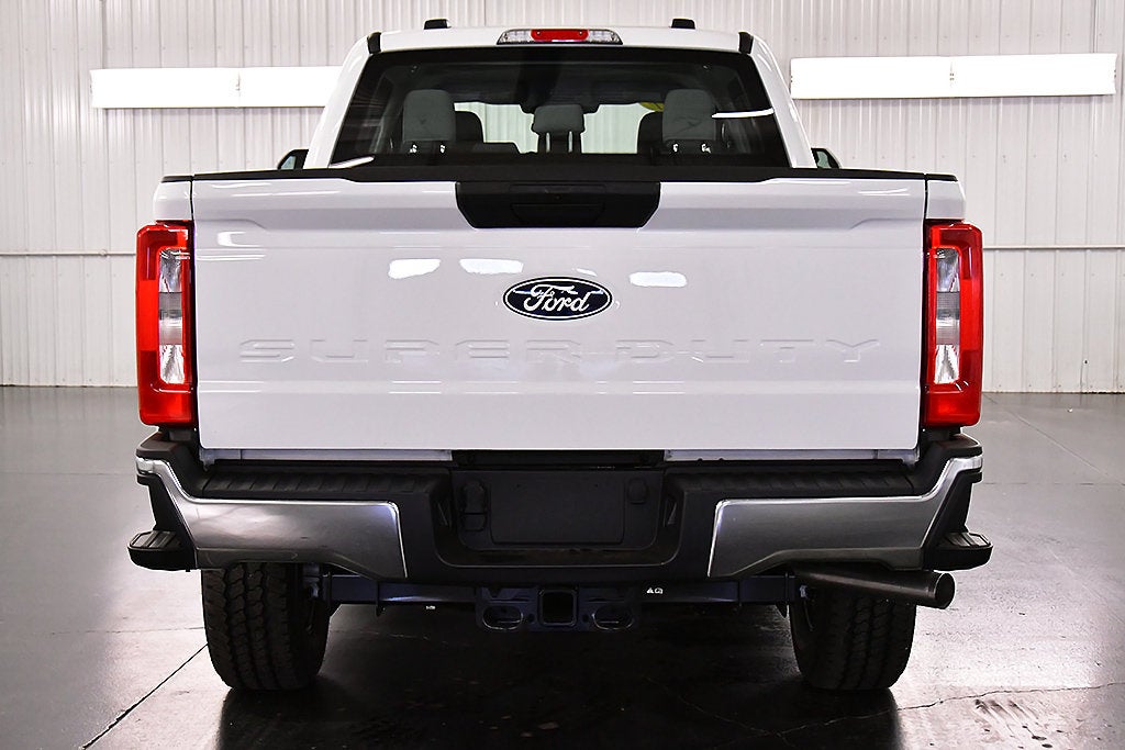 2027 Ford F-350SD XL 6-3/4' Box