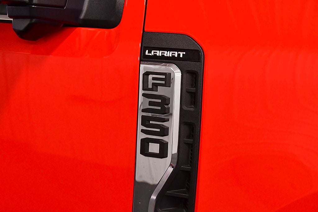 2025 Ford F-350SD Lariat 6-3/4' Box