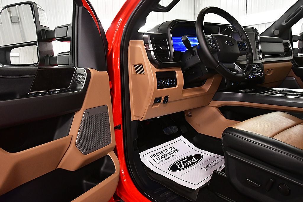 2025 Ford F-350SD Lariat 6-3/4' Box