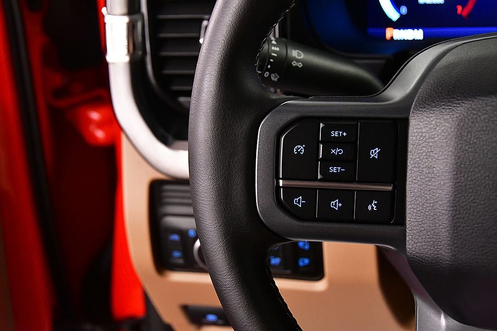 2025 Ford F-350SD Lariat 6-3/4' Box