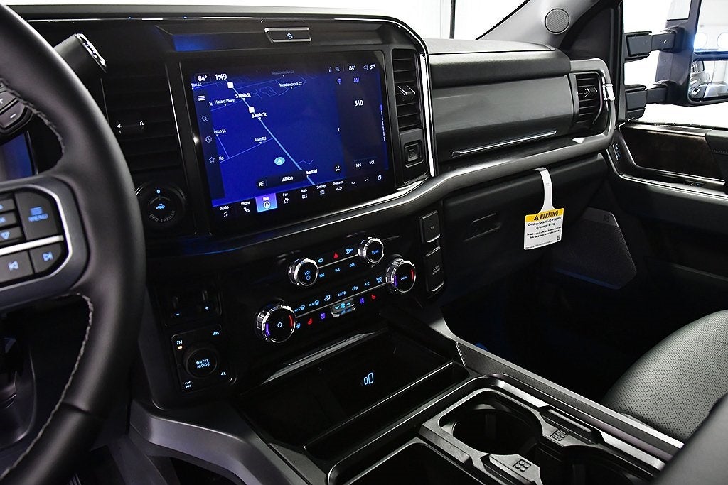 2026 Ford F-350SD Lariat 6-3/4' Box