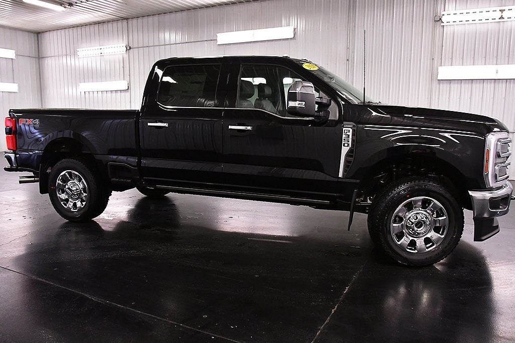 2026 Ford F-350SD Lariat 6-3/4' Box