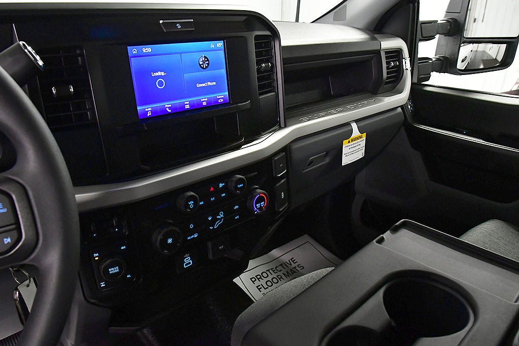 2027 Ford F-350SD XL 8' Box
