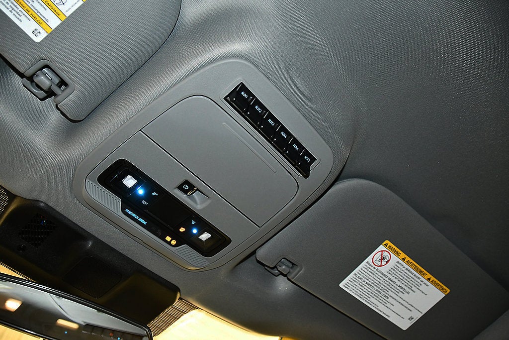 2027 Ford F-350SD XL 8' Box