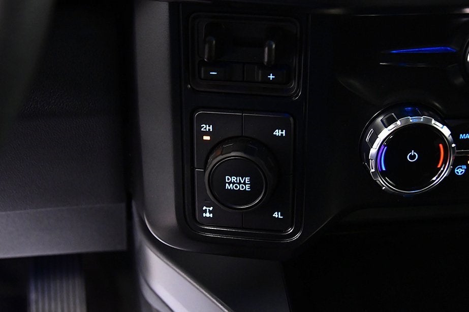 2025 Ford F-350SD Lariat 6-3/4' Box