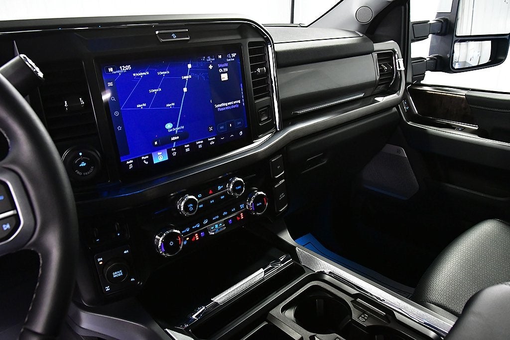 2025 Ford F-350SD Lariat 6-3/4' Box