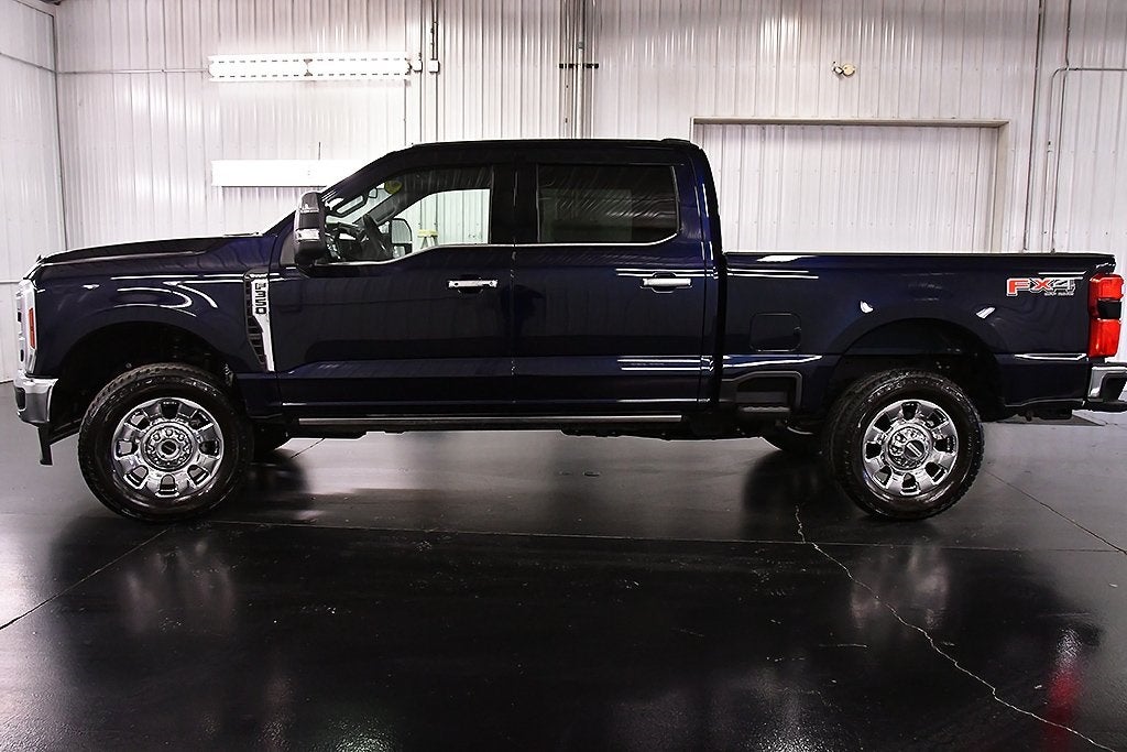 2025 Ford F-350SD Lariat 6-3/4' Box