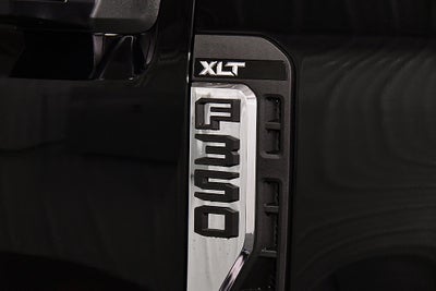 2027 Ford F-350SD XLT 8' Box