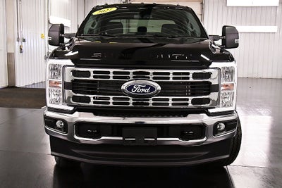 2027 Ford F-350SD XLT 8' Box
