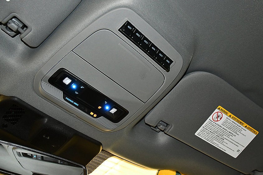 2027 Ford F-350SD XLT 8' Box