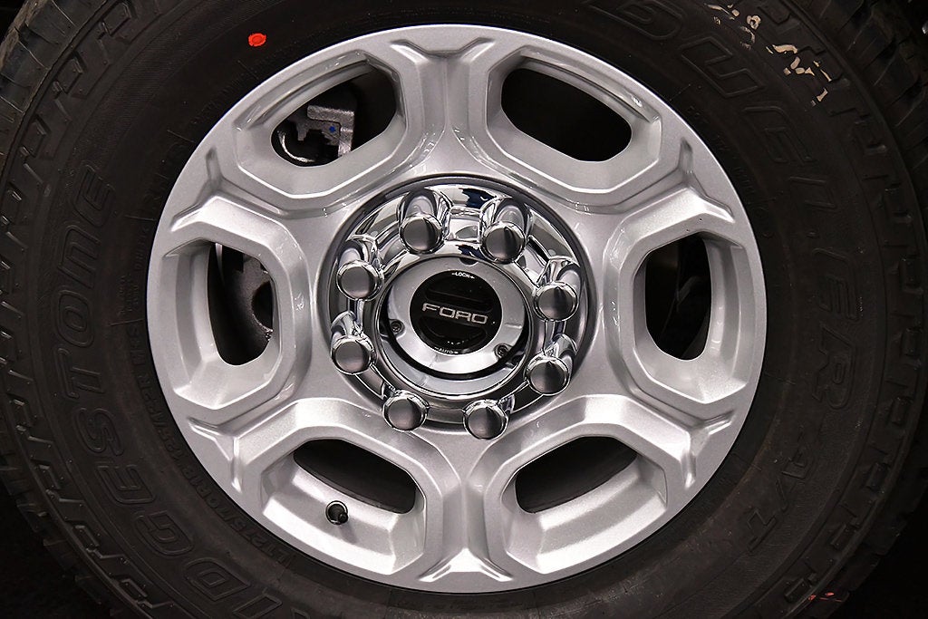 2027 Ford F-350SD XLT 8' Box