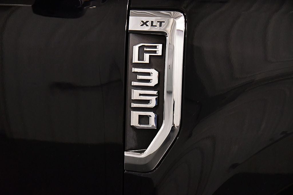 2020 Ford F-350SD XLT 6-3/4' Box