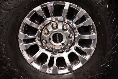 2020 Ford F-350SD XLT 6-3/4' Box