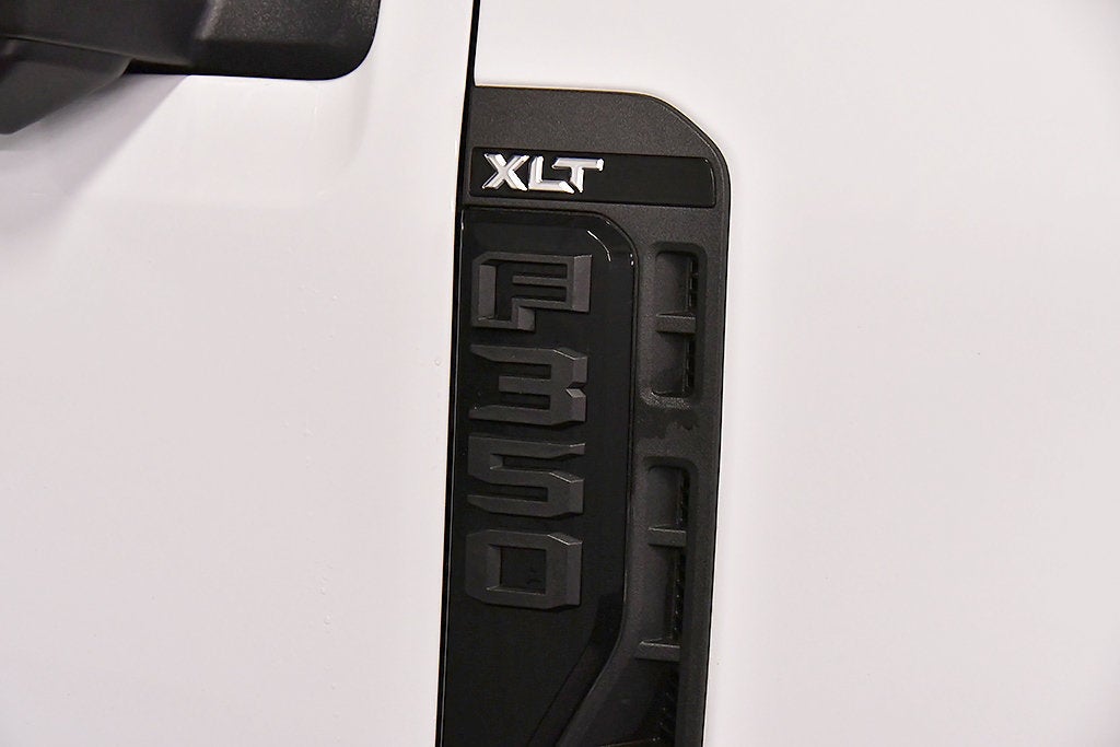 2025 Ford F-350SD XLT 6-3/4' Box