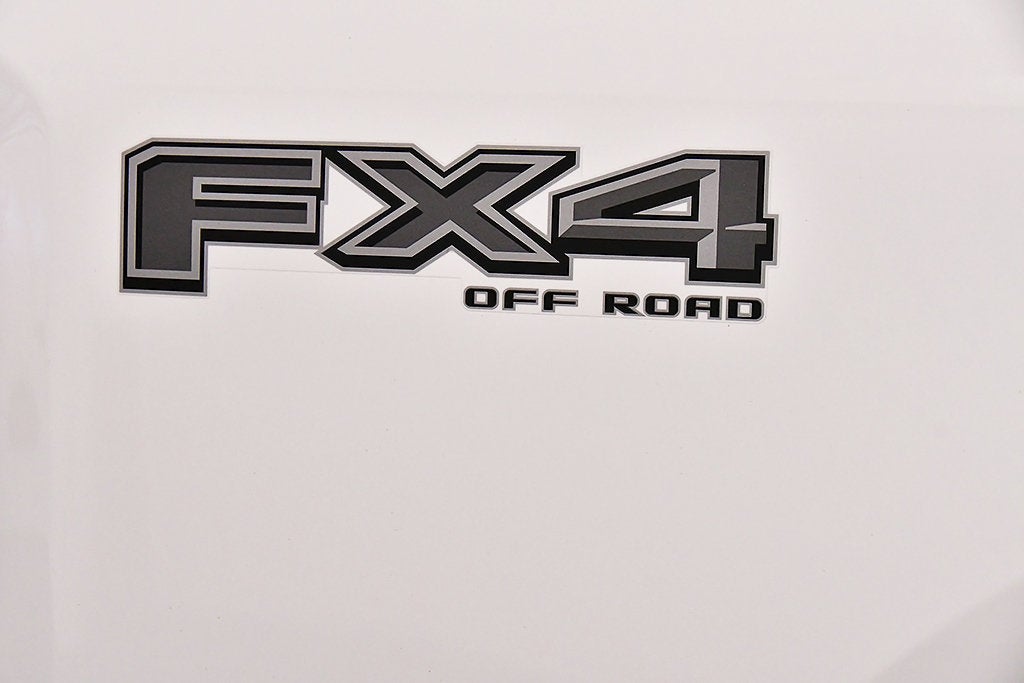 2025 Ford F-350SD XLT 6-3/4' Box