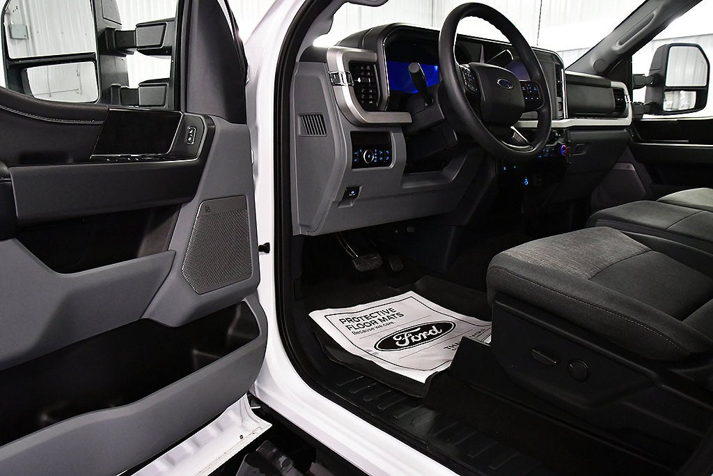 2025 Ford F-350SD XLT 6-3/4' Box
