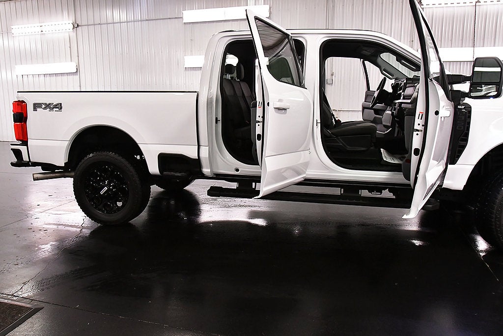 2025 Ford F-350SD XLT 6-3/4' Box