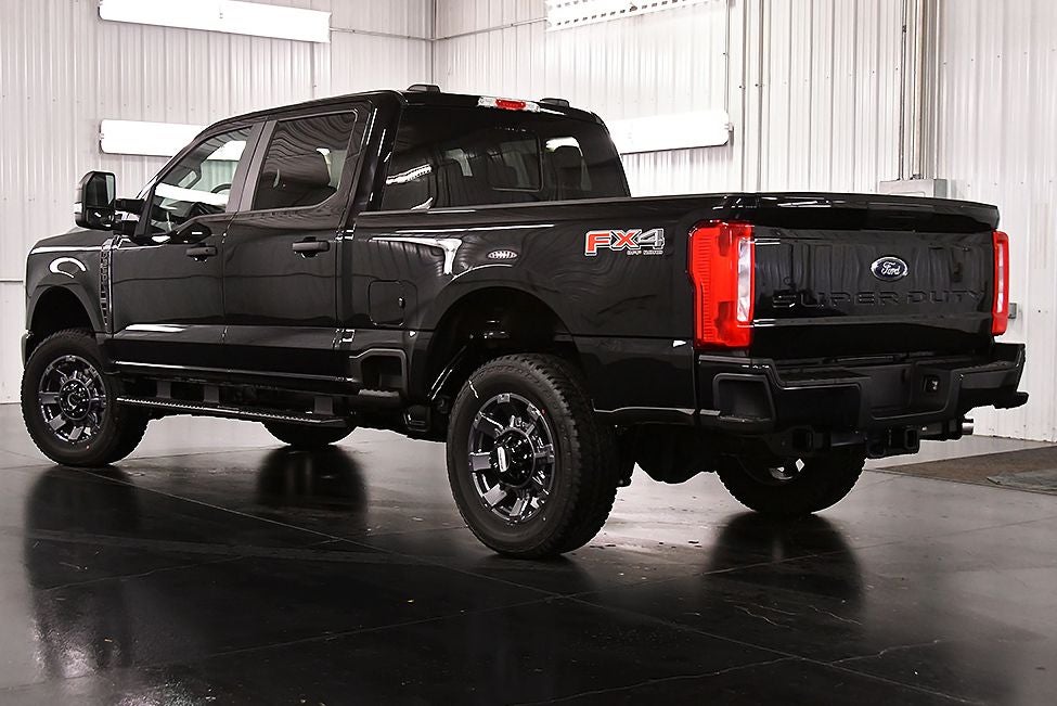 2026 Ford F-350SD XL STX 6-3/4' Box