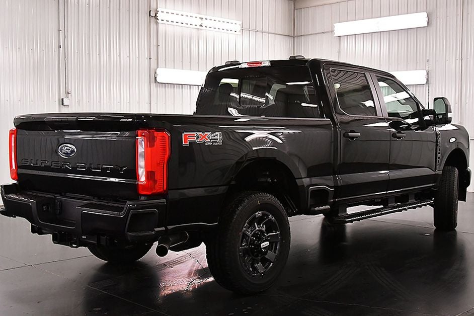 2026 Ford F-350SD XL STX 6-3/4' Box