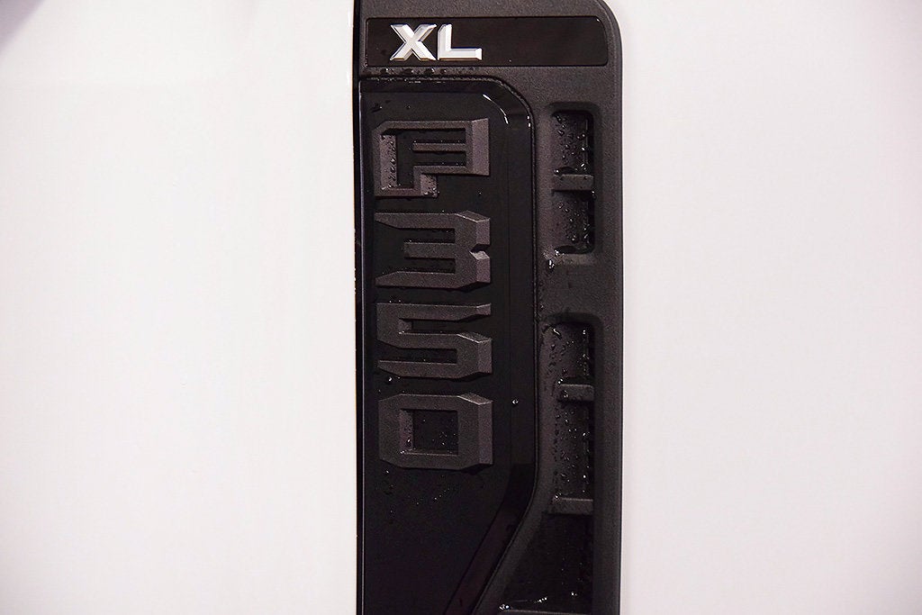 2027 Ford F-350SD XL 6-3/4' Box