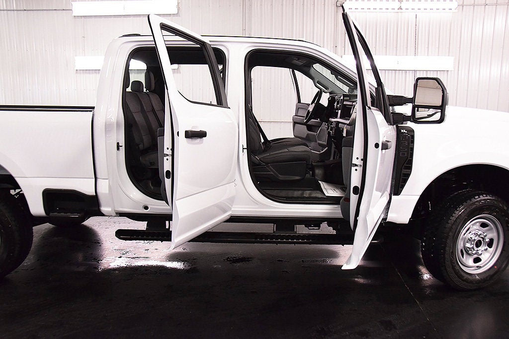 2027 Ford F-350SD XL 6-3/4' Box