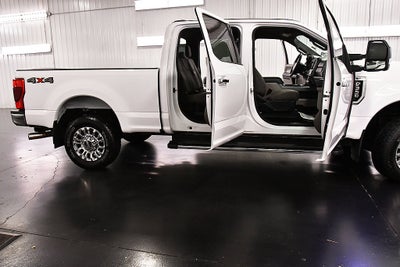 2022 Ford F-350SD XLT