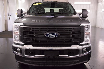 2027 Ford F-350SD XL 8' Box