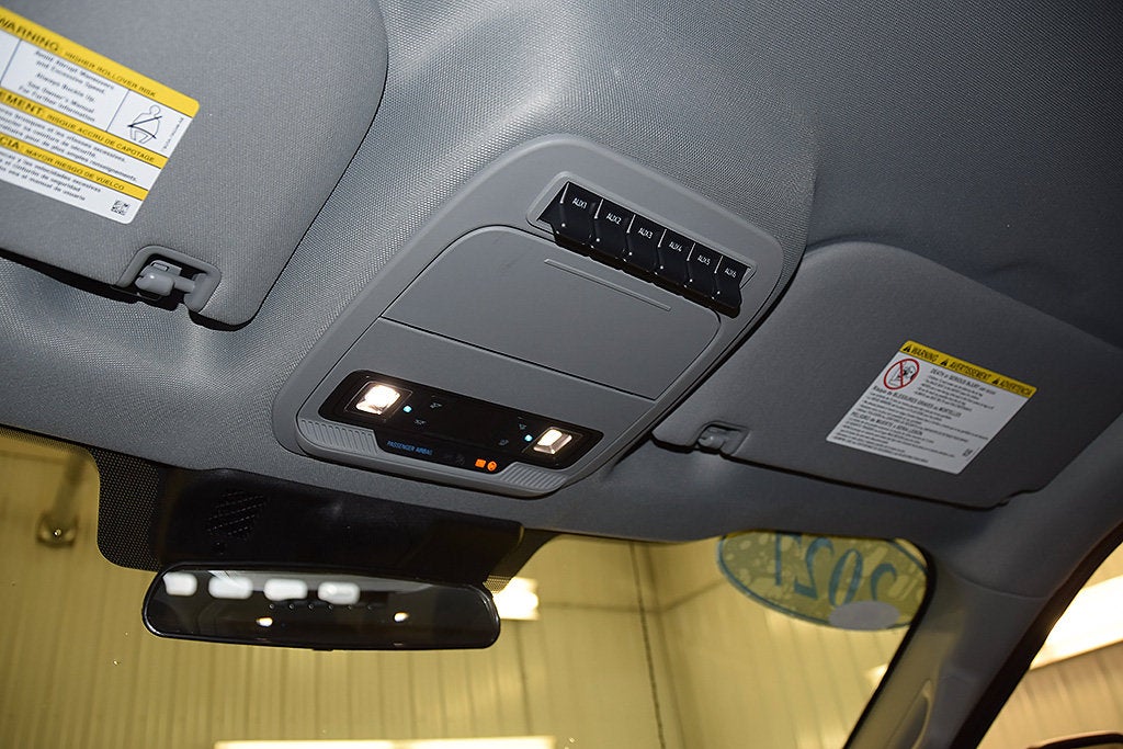 2027 Ford F-350SD XL 8' Box